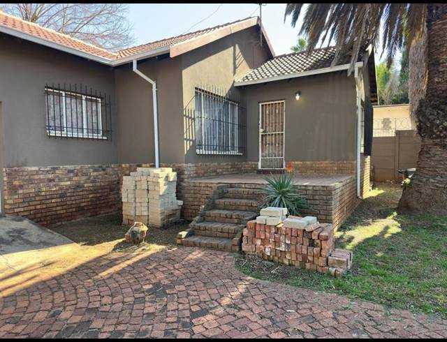 3 BEDROOM HOUSE FOR SALE IN ERASMIA